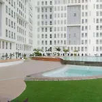 Modern And Nice 2Br At Patraland Urbano Apartment By Travelio