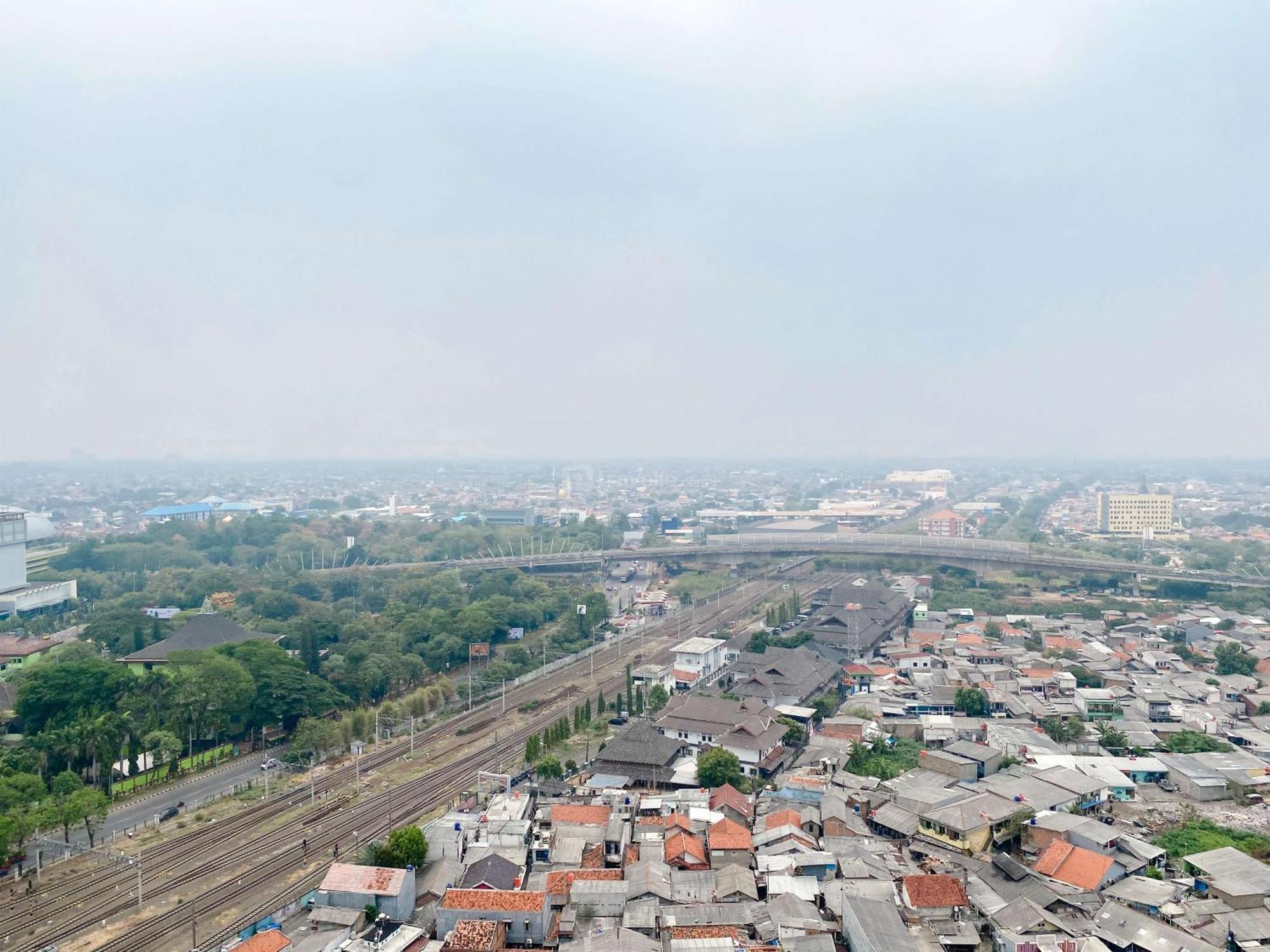 Modern And 2br At Patraland Urbano By Travelio Bekasi